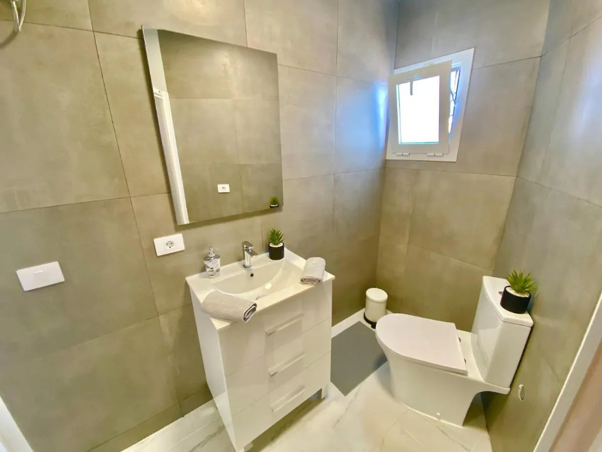 Anna Beautiful Apartment In The First Oceanline In Los Cristianos. Los Cristianos  0*, Los Cristianos (Tenerife) Spain
